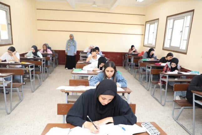 نتيجتك الإلكترونية لا تكفي.. «التعليم» تحدد المستندات المطلوبة لدخول امتحانات الدور الثاني