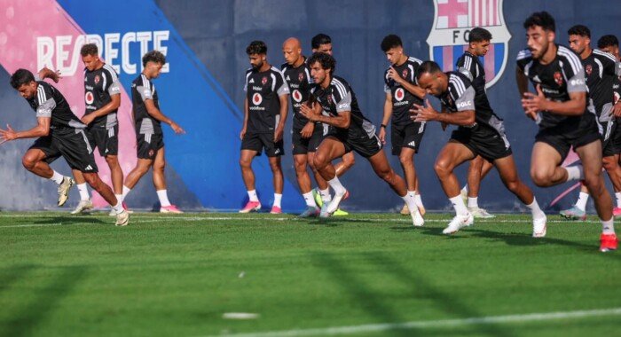 الأهلي يستأنف تدريباته اليوم استعدادًا لمواجهة الشرقية إنبي في الدوري المصري