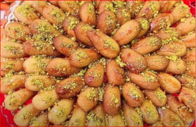 طريقة عمل رموش الست في المنزل «بخطوات سهلة وبسيطة»