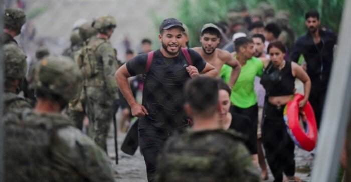 بسبب أزمة سبتة.. بروكسل تعرض دعماً مالياً وفنياً للمغرب