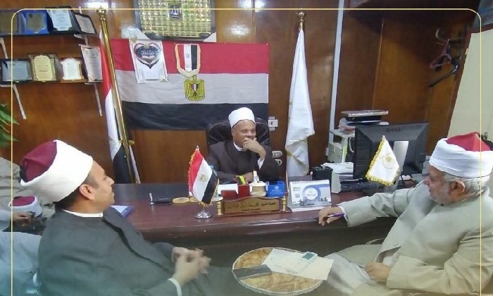 «أوقاف قنا» تستعد للمولد النبوي الشريف ببرامج دعوية وقراءة «الشمائل المحمدية»