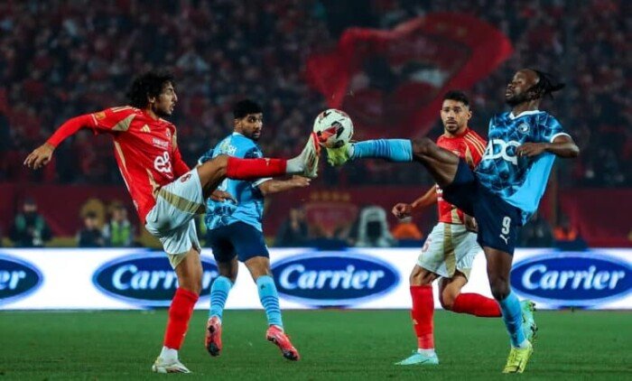 موعد مباراة الأهلي وبيراميدز بعد إعلان قرعة الدوري المصري