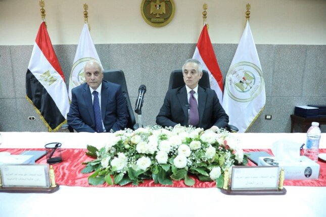 وزير العدل يفتتح محكمة بورفؤاد الجزئية ويلتقي القضاة وأعضاء النيابة العامة