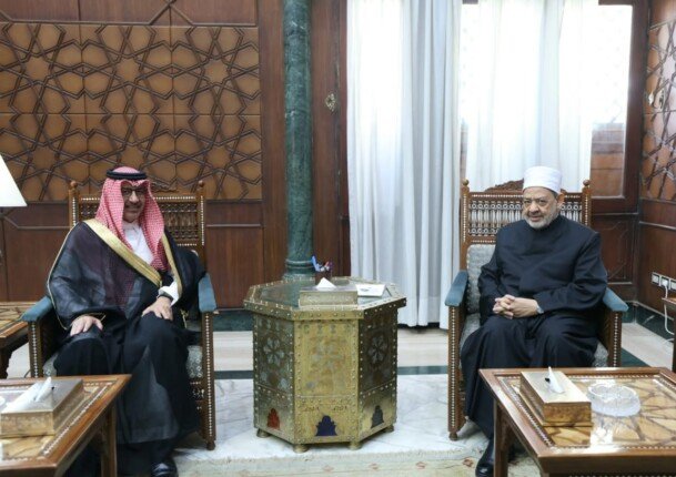 الإمام الطيب يؤكد عمق العلاقات التاريخية التي تجمع بين الأزهر والسعودية
