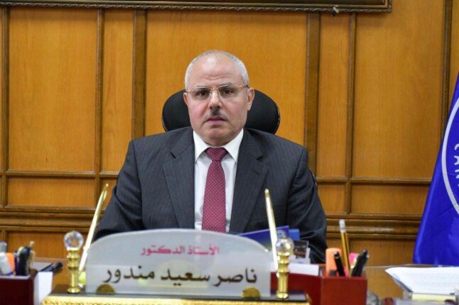 91 طالبًا وطالبة يسجلون طلبات تقليل الاغتراب بمكتب تنسيق جامعة قناة السويس خلال 3 أيام