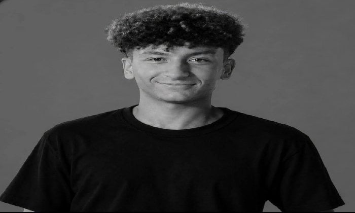 «ابني مات بطل ضحى بحياته لإنقاذ 6 أشخاص».. والد زياد يروي تفاصيل غرق نجله في الإسكندرية