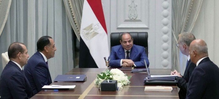 الرئيس السيسي يوجه بتوفير حوافز جديدة للتوسع في البحث والاستكشاف وزيادة إنتاج البترول