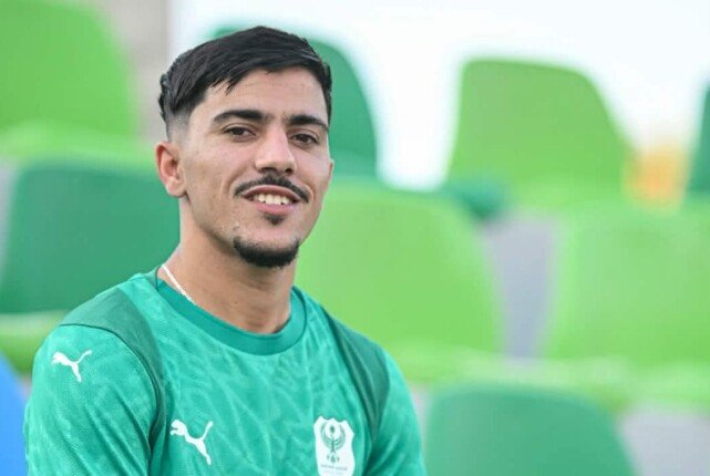 المصري البورسعيدي يعلن تعاقده مع الجزائري خير الدين طوال لمدة 4 مواسم