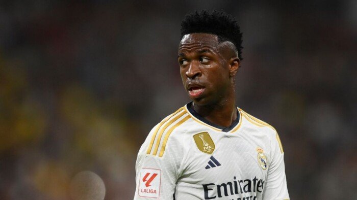 ملايين الدولارات.. ريال مدريد يحدد سعر التخلي عن فينيسيوس جونيور