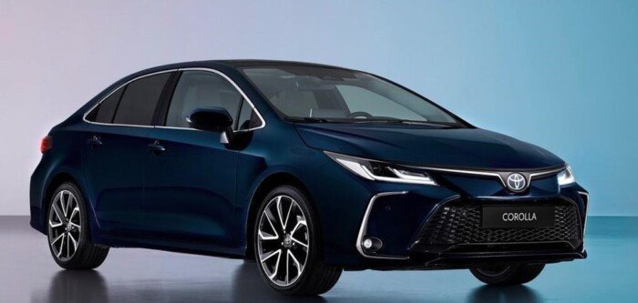 مواصفات وسعر سيارة تويوتا كورولا موديل 2026 بـ 4 فئات