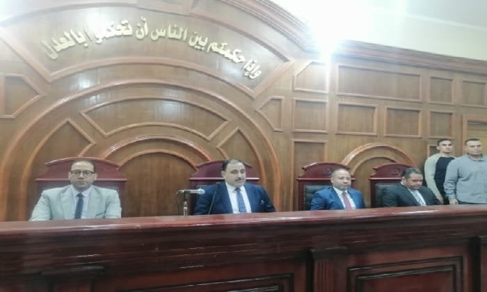 إحالة المتهم بقتل نجل عمه والشروع في قتل 3 آخرين بالشرقية للمفتي