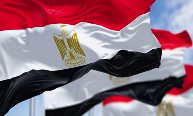 مصر تدين استهداف ناقلة نفط إماراتية في مضيق هرمز