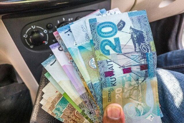 سعر الدينار الكويتي اليوم الجمعة 7 أغسطس 2026 في البنوك