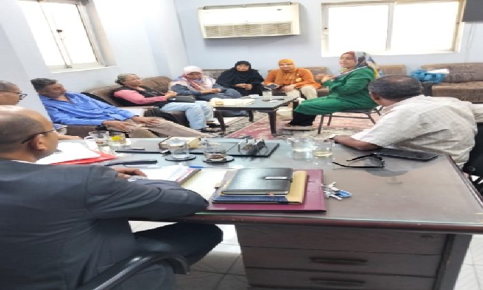 توفير فرص عمل لخريجي التدريب المهني ودعم العمالة غير المنتظمة بالأقصر