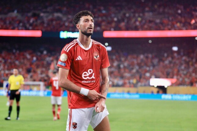 ضياء السيد: رحيل وسام أبو علي أضاع على الأهلي لقب الدوري