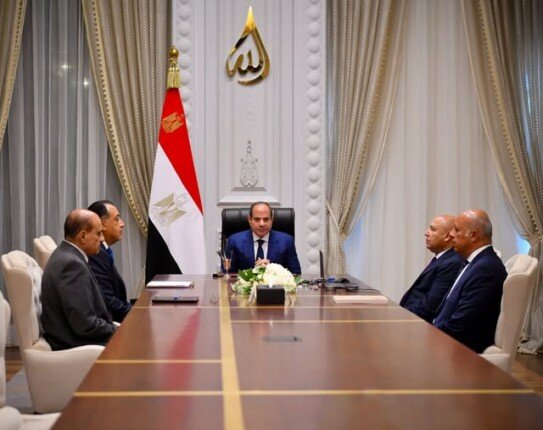 الرئيس السيسي يتابع الموقف التنفيذي لمشروعات تطوير موانئ سفاجا ودمياط والإسكندرية والسخنة