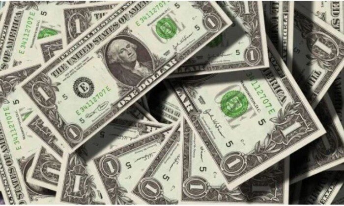 الأخضر بكام النهاردة؟.. سعر الدولار في مصر اليوم الأحد 9 أغسطس 2026