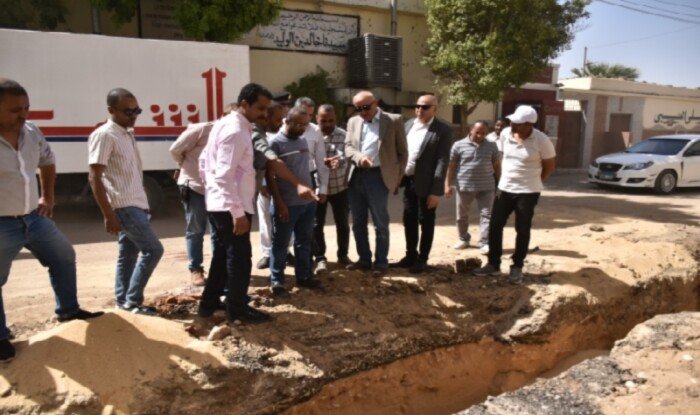 محافظ الأقصر يتفقد طريق الجولي فيل بالعوامية ويوجه بسرعة إنهاء أعمال تطويره