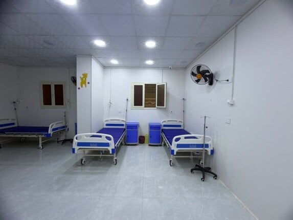 غلق مركز حضانات غير مرخص تضبط 8 منشآت طبية مخالفة خلال حملة العلاج الحر ببنى سويف