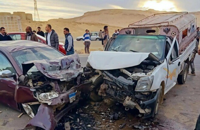 بالأسماء.. مصرع شخصين وإصابة 4 بينهم طفلان في حادث تصادم مروع بالسادات