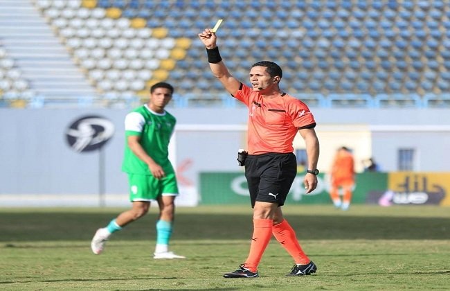 عصام عبد الفتاح يكشف موقف محمود وفا من إدارة مباريات الأهلي