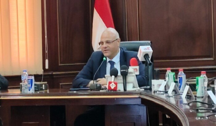 محافظ الإسكندرية خلال لقاء مع الصحفيين: رؤية للتوسع العمراني وخطة جديدة للنظافة