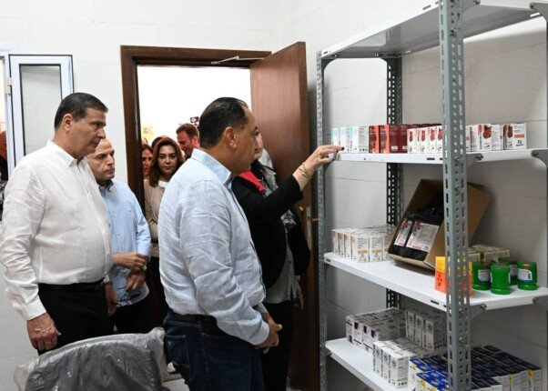 يخدم 1528 فدانا.. تفاصيل تفقد رئيس الوزراء للمجمع الزراعي البيطري بسندبسط