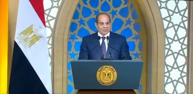 الرئيس السيسي: لا موضع بيننا لفاسد ولا مجاملة لمن يعبث بمقدرات الوطن