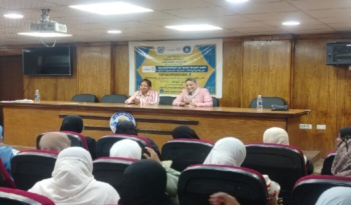 «تمكين المرأة والشباب وصقل المهارات القيادية» في ورشة تدريبية لوحدة تكافؤ الفرص بأسوان