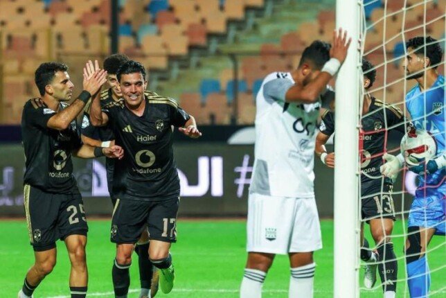 «بن شرقي» يحصد جائزة أفضل لاعب في مباراة الأهلي وزد بالدوري الممتاز