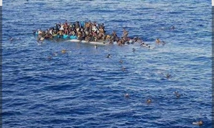 خفر السواحل الموريتاني ينقذ زورقا على متنه 315 مهاجرا في طريقهم لأوروبا