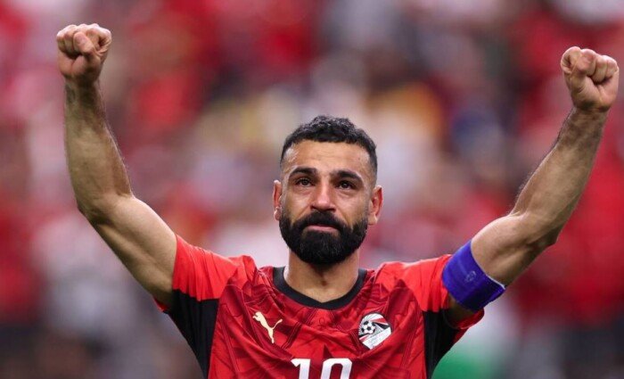 بشكتاش يحدد بديل محمد صلاح ويتحرك لضم نجم مانشستر يونايتد السابق