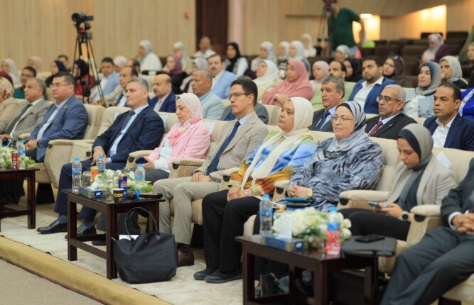 رئيس جامعة بنها يفتتح ورشة عمل «آفاق أوروبا»
