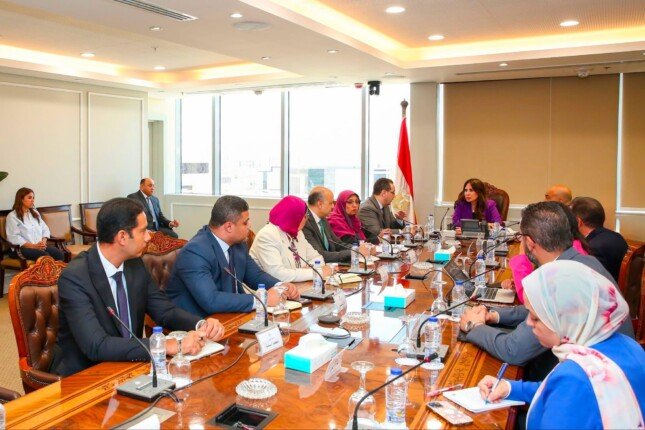 وزيرة الإسكان تلتقي مسئولي شركة HDP لمتابعة تسويق مشروعات المدن الجديدة