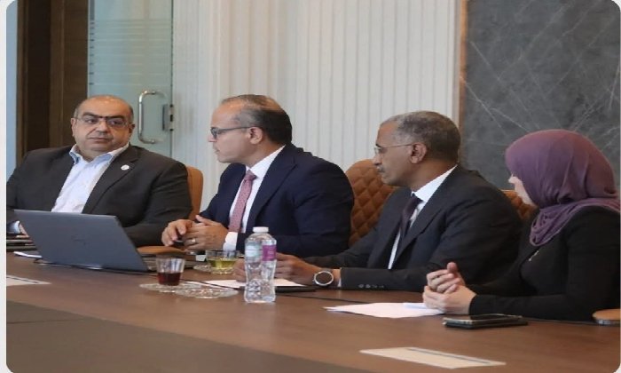 مجلس إدارة نادي جامعة العاصمة يناقش خطط التطوير ويقرر بتوسعات في الأنشطة والأكاديميات الرياضية