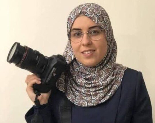 إسرائيل تعزل الصحفية الفلسطينية الأسيرة بشرى الطويل في سجن الرملة