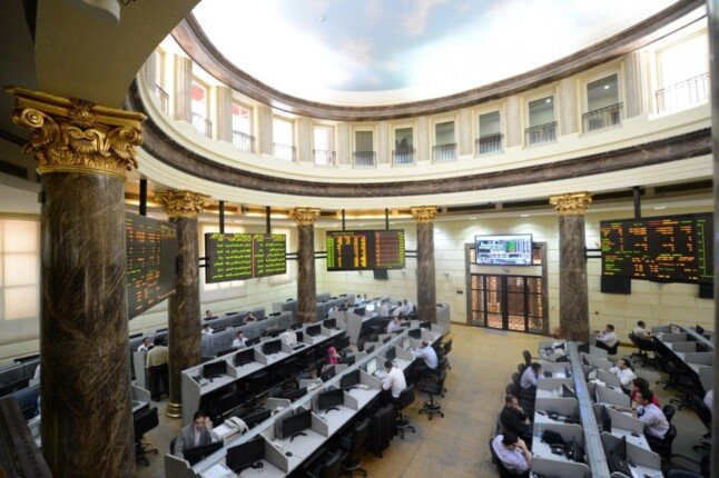 تباين مؤشرات البورصة في ختام جلسة الخميس.. وصعود «EGX30»
