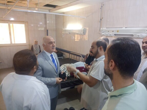 مدير الصحة بالقليوبية يتفقد مستشفى شبين القناطر المركزي ويوجه برفع كفاءة الخدمات الطبية
