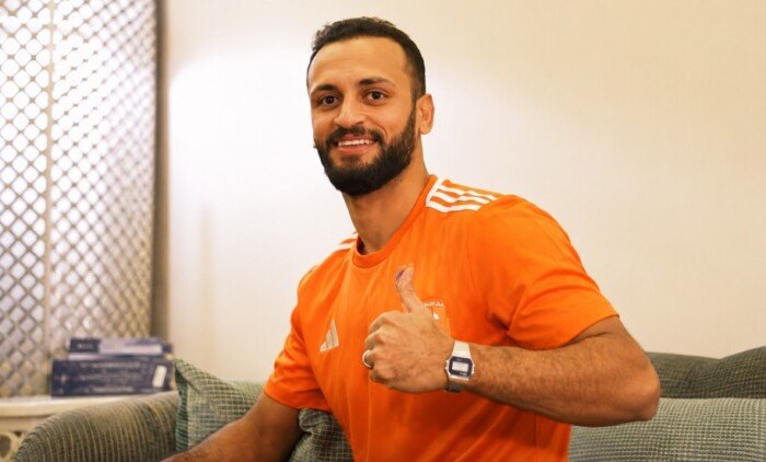 «من أم الدنيا إلى بلد الحضارة».. نادي الكرمة العراقي يعلن التعاقد مع مروان حمدي «فيديو»