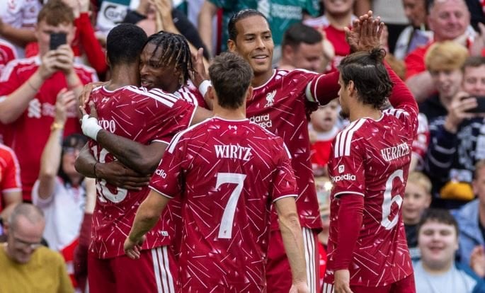 موعد مباراة ليفربول ونوتنجهام فورست في الدوري الإنجليزي والقنوات الناقلة