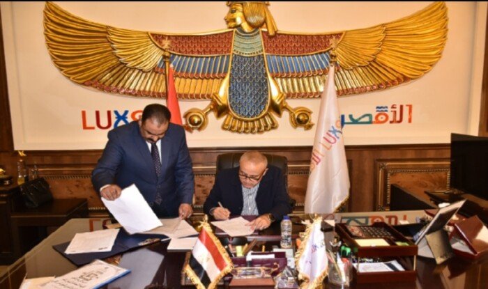 محافظ الأقصر يعتمد نتيجة امتحانات الدور الثاني للشهادة الإعدادية بنسبة نجاح 92.09%