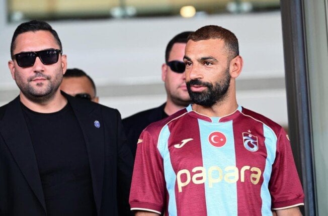 «بابارا بارك» كامل العدد.. استعدادات ضخمة لحفل تقديم محمد صلاح مع طرابزون سبور «فيديو»
