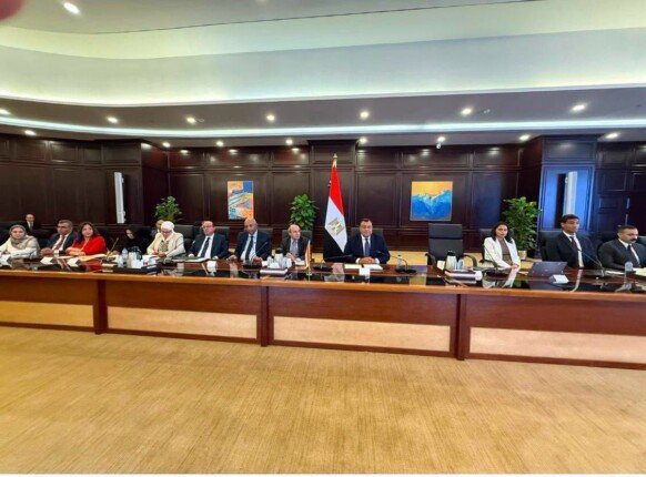 اجتماع تحضيري للجنة العليا المصرية القطرية المشتركة قبل انعقادها في العلمين