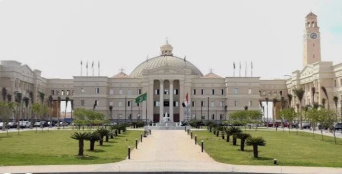 جامعة القاهرة الأهلية تفتح التقديم للمرحلة الثانية لتنسيق طلاب الثانوية العامة 2026
