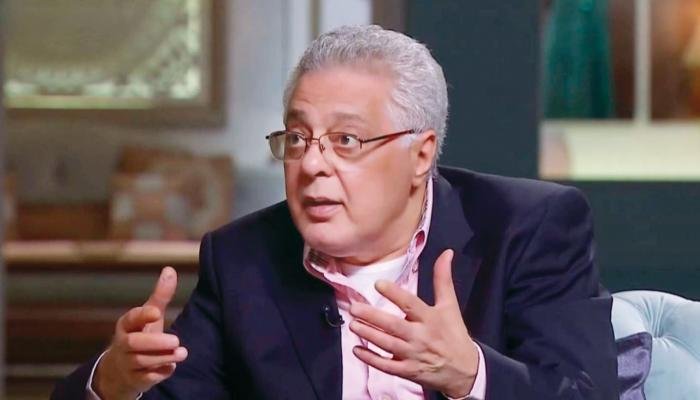 بعد اعتزاله الفن.. محطات في حياة صاحب الحضور الهادئ توفيق عبد الحميد
