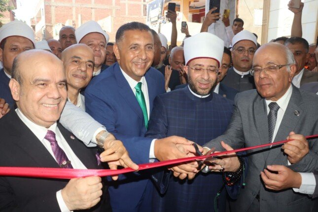 احتفالًا بالعيد القومي للقليوبية.. وزير الأوقاف يفتتح مجمع الرحمة الإسلامي بقرية الحصة بطوخ