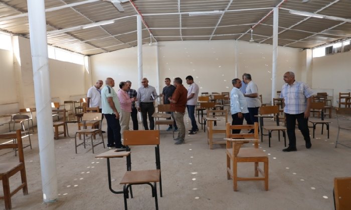 تحديث أنظمة الصوتيات وأجهزة العرض.. توجيهات عاجلة بزيادة الطاقة الاستيعابية لقاعات جامعة قنا