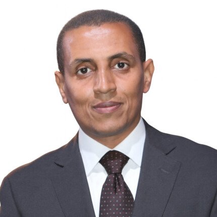ياسر وهبة.. لماذا عالج «العمليات النفسية» لحروب الجيل الرابع؟
