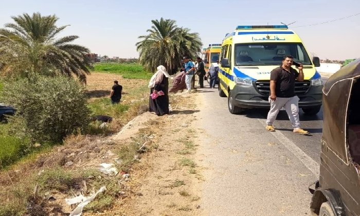 إصابة 12 شخصًا في تصادم مروع بين ملاكي وأجرة بطريق عزبة الصعايدة السياحي بالفيوم