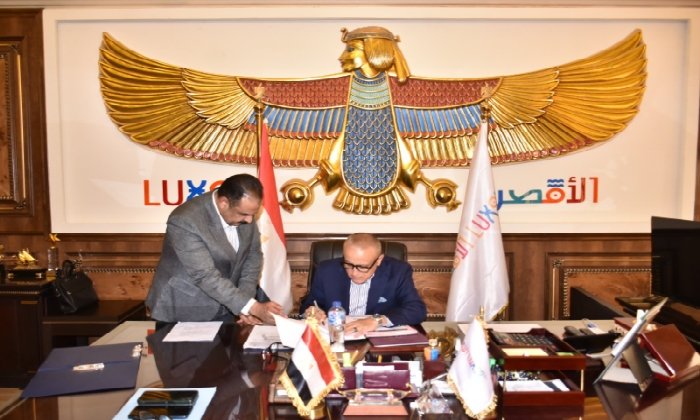 محافظ الأقصر يوافق على قبول 38 طلبًا إضافيًا فوق الكثافة بمدارس التعليم الخاص